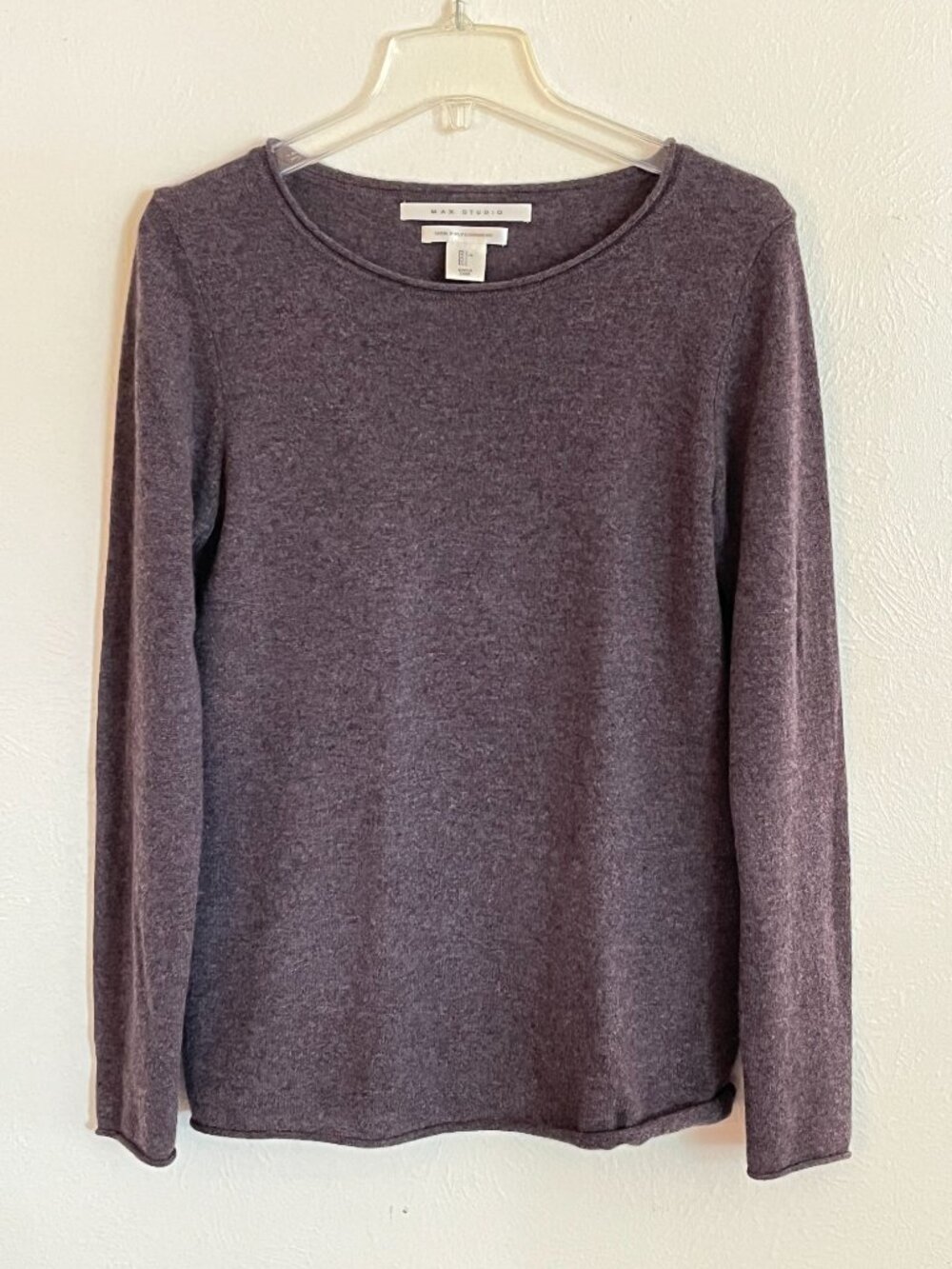 Max Studio Women's Plum Roll Neck Cashmere Sweater Size L Preppy Quiet Luxury